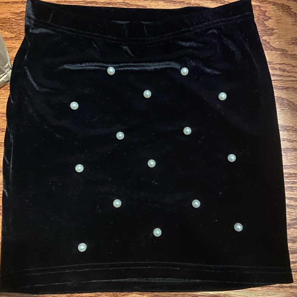 Shein black velvet Pearl skirt